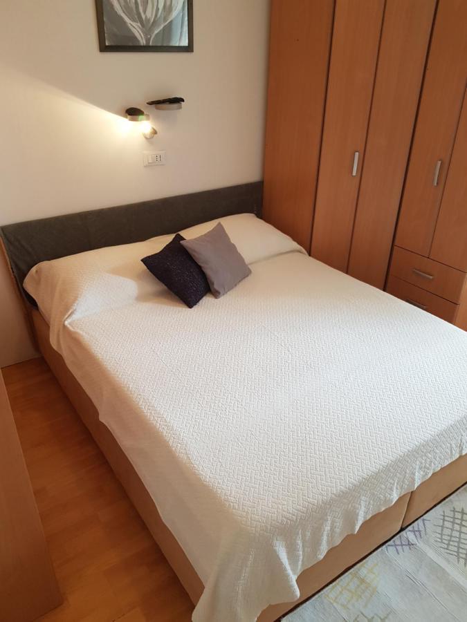 Apartment Silvija Makarska Dış mekan fotoğraf