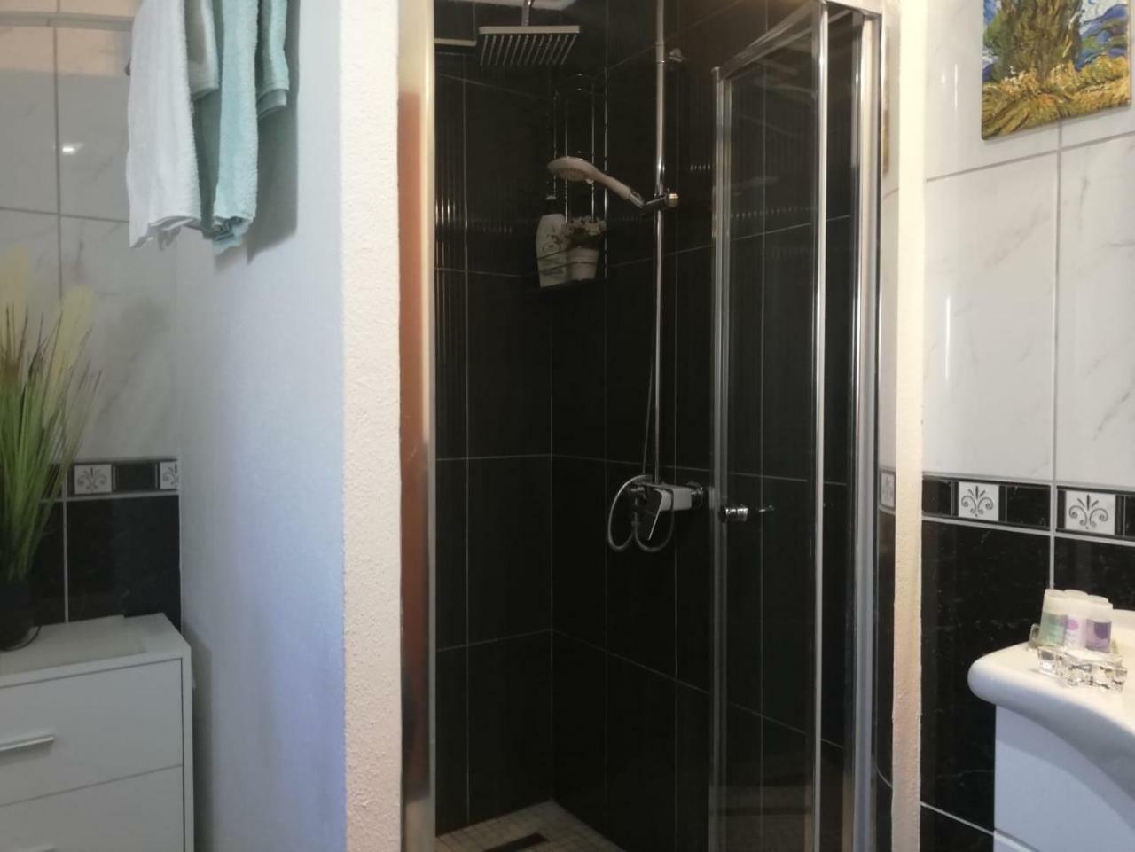 Apartment Silvija Makarska Dış mekan fotoğraf